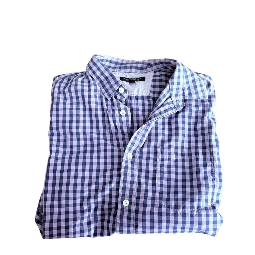 Banana Republic Men’s Purple Gingham Shirt Size M
